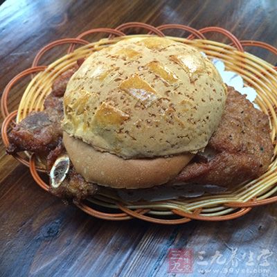 但凡垃圾食品都有一个相同的特点 但凡垃圾食品都有一个相同的特点