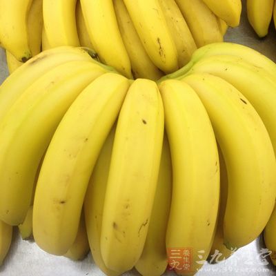 香蕉裡面拥有果胶和果糖一起组合成的膳食纤维