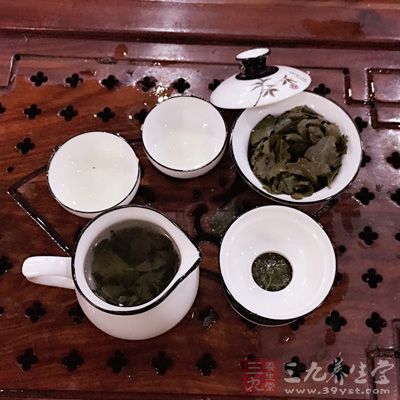 茶所含的单宁酸，具有杀菌作用