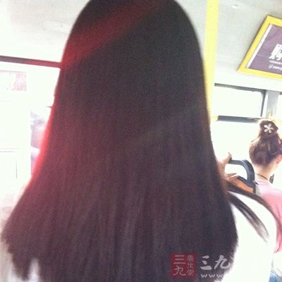 染发前好别洗头 染发前好别洗头