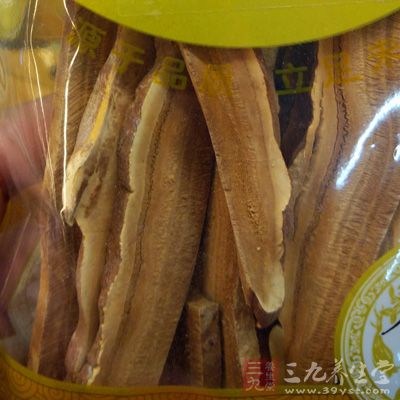 高丽参有大补元气、生津安神等作用