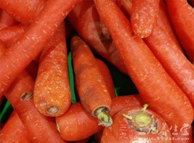 胡萝卜和葡萄有助于肝脏排毒