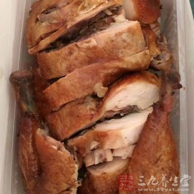 火鸡肉中也含有色氨酸