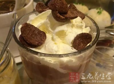 当冰淇淋作为一种健康食谱的时候，有可能会融化脂肪