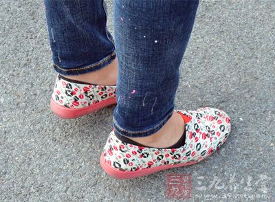 女性朋友在不同时期,应该根据自己的情况“对号入座” 女性朋友在不同时期,应该根据自己的情况“对号入座”