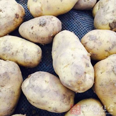 土豆里含有茄碱 土豆里含有茄碱