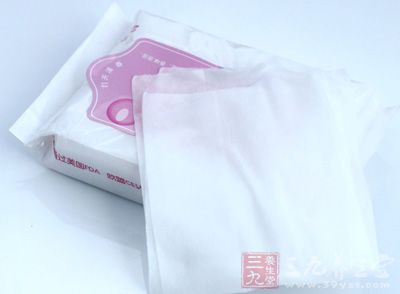 由于湿纸巾含有多种添加剂 由于湿纸巾含有多种添加剂