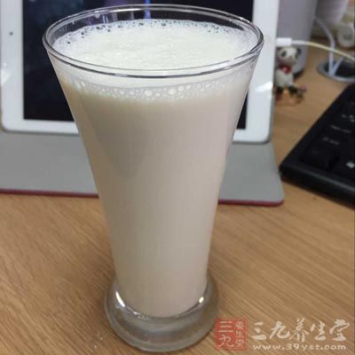 加热液体时应使用广口容器