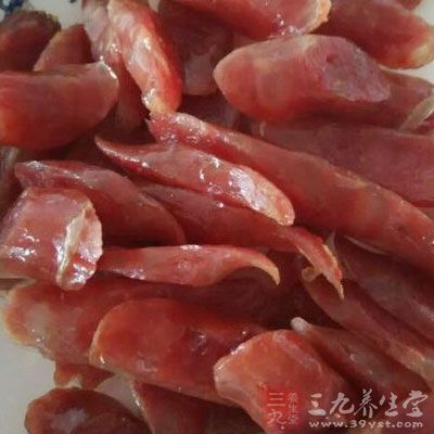 面粉，生菜，香肠，鸡蛋，沙拉酱，糖，盐