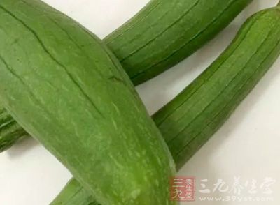 丝瓜中含有蛋白质、脂肪、碳水化合物