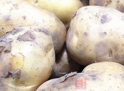 土豆上的这东西吃了竟会中毒 土豆上的这东西吃了竟会中毒