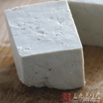 豆腐里含有氯化镁、硫酸钙这两种物质