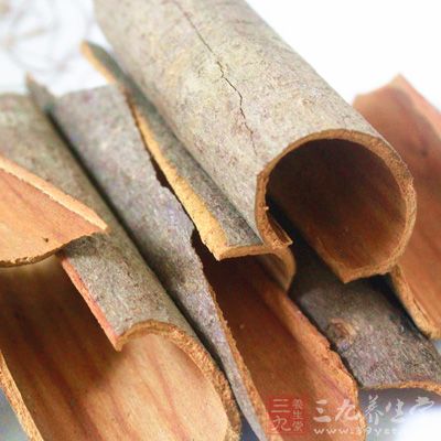 桂皮10克,陈皮10克,草豆蔻10克 桂皮10克,陈皮10克,草豆蔻10克