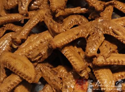 鸭翅做法简单，口感俱佳