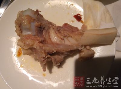 一根棒子骨的营养价值 一根棒子骨的营养价值