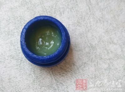 目前只有用中药星附膏治疗才能彻底治愈