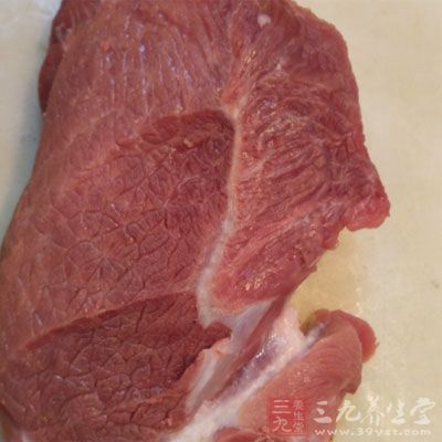 取瘦猪肉100克，阿胶10克