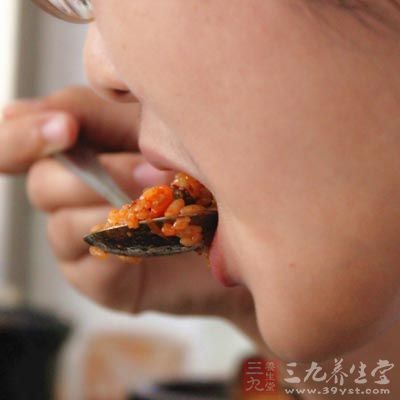 因?yàn)榈矸鄢远嗔司腿菀组L(zhǎng)肉