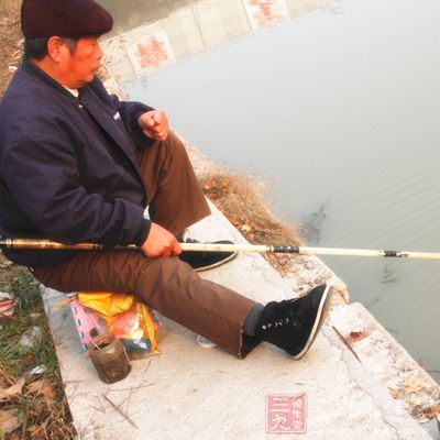 钓鱼技巧 初春这样做可以轻松钓鱼(2)