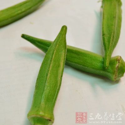 由于部分绿叶类蔬菜中含有较多的硝酸盐类