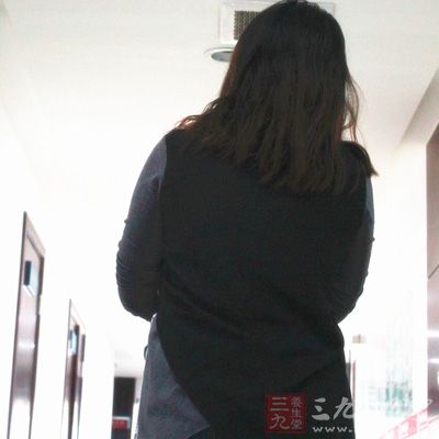 给女性及时填补血容量