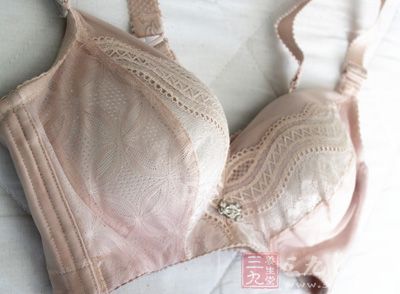 每天戴乳罩超过12个小时