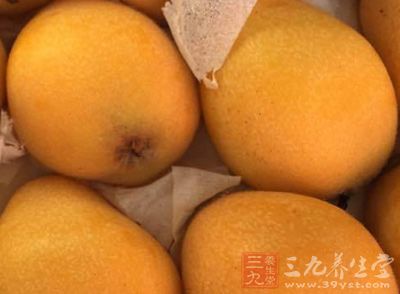 食用枇杷進(jìn)行食療養(yǎng)生對(duì)維持人體健康