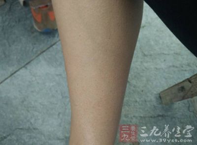 足三里在小腿外侧之前上部