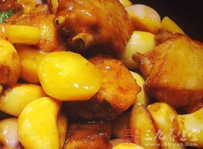 晚上摄入大量鸡肉或其他蛋白质