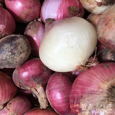 洋葱能增进胃肠蠕动 洋葱能增进胃肠蠕动