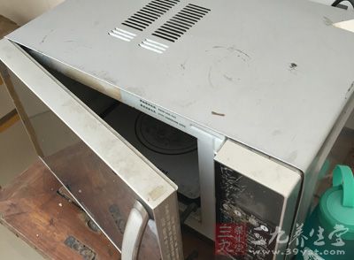 经常吃经微波烹调的食物会升高胆固醇 经常吃经微波烹调的食物会升高胆固醇