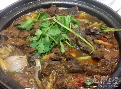 肝脾两虚者应该吃点参归羊肉汤 肝脾两虚者应该吃点参归羊肉汤