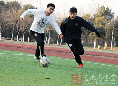 足球训练 盘点足球运动的训练方法