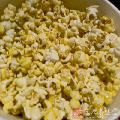 需保持清醒时应该吃