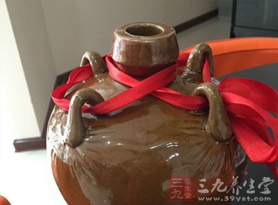 财迷心窍造假酒 假冒注册商标触刑律