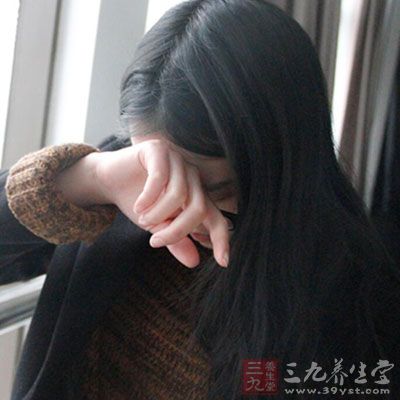 女性患者多见以子宫颈为中心扩散的生殖系炎症