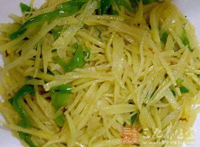 青椒土豆丝竟是一盘防癌菜 青椒土豆丝竟是一盘防癌菜