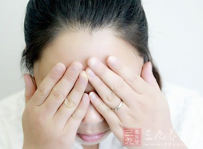 平时宅在家的时候多练习脸部运动 平时宅在家的时候多练习脸部运动