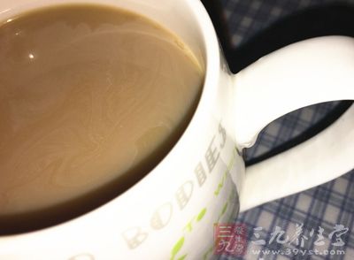 咖啡是很多白领人士的忠实伴侣 咖啡是很多白领人士的忠实伴侣