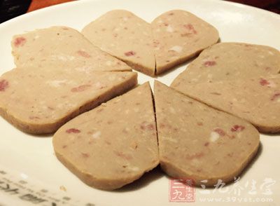 午餐肉含盐量高要控制摄入上限 午餐肉含盐量高要控制摄入上限