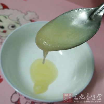 蜂蜜和醋各1-2汤匙 蜂蜜和醋各1-2汤匙