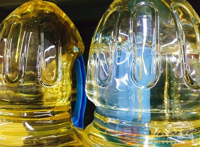 中国人的饮食，一日三餐都少不了食用油