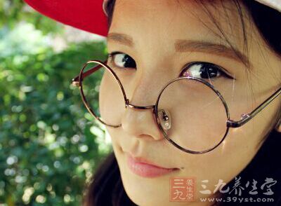 胸部绝对是女生引以为傲的重要资本