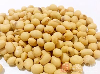 晚上多吃豆制品、喝牛奶补钙 晚上多吃豆制品、喝牛奶补钙