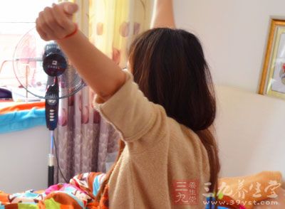 第二天醒来，你就会发现自己的小肚子又大了