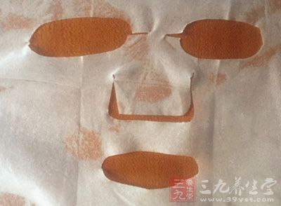 既然说明是睡眠面膜,自然要敷着过夜 既然说明是睡眠面膜,自然要敷着过夜