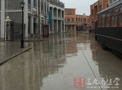 雨水節(jié)氣空氣濕氣過重