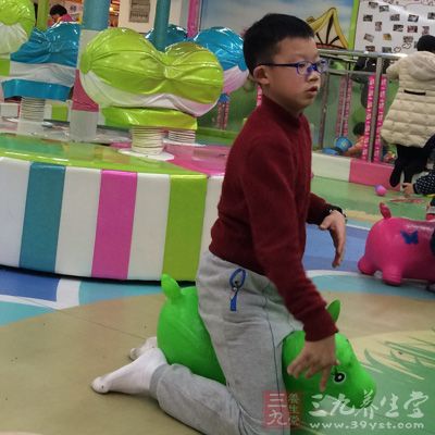 孩子先天性近视怎么恢复