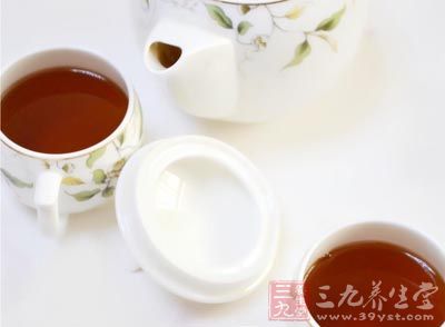 有些人还喜欢喝浓茶 有些人还喜欢喝浓茶