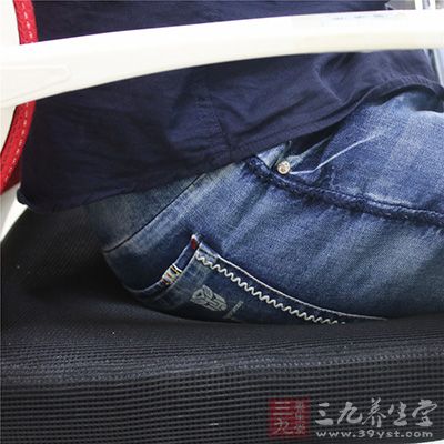 放屁多是什么原因 放屁多是什么原因